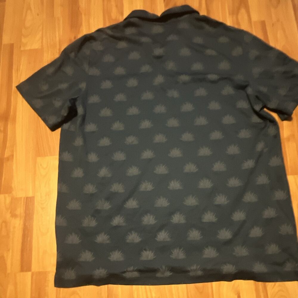 TravisMathew Men's Golf Polo Shirt Blue 2XL “At The Buffet”Graphic Print Logo SS - Picture 7 of 16